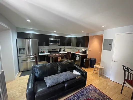 Rented by JB Mac Real Estate Inc. | media 1