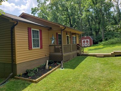 832 High Top Rd, Linden, VA, 22642