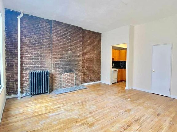 2nd image of 247 W 21st St APT 2D