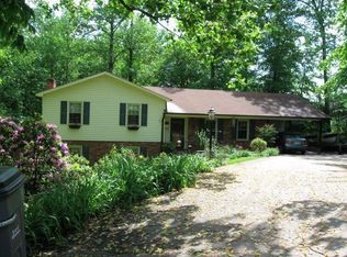 1124 Brookwood Dr, Wilkesboro, NC 28697