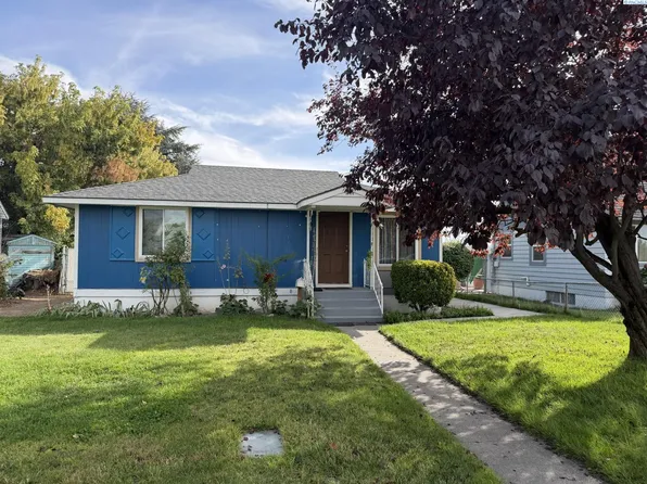 1824 W Hopkins St, Pasco, WA 99301