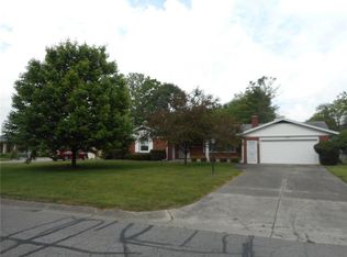 1637 S Winding Way, Anderson, IN 46011