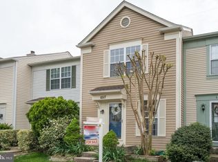 6517 Old Carriage Ln, Alexandria, VA 22315