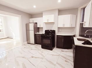 31 Thorne St #2A, Jersey City, NJ 07307