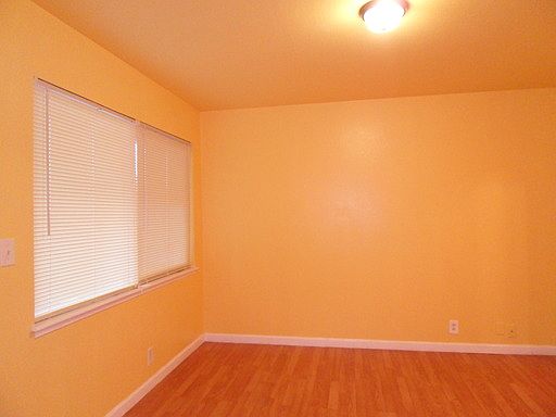 3rd image of 491 Leigh Ave APT 3