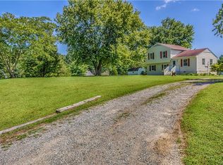 96 Manquin Dr, Aylett, VA 23009