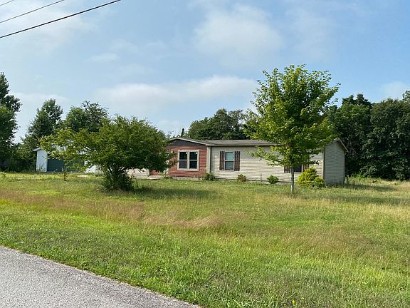 2nd image of 3462 Kyle Ln