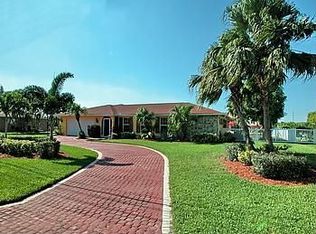 3415 S Lake Dr, Boynton Beach, FL 33435