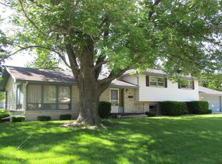 3 S Meadows Dr, Appleton, WI 54915