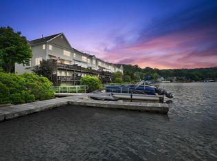 16 Windjammer Ln, Mount Arlington, NJ 07856