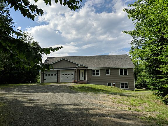 2 garages front, 1 back