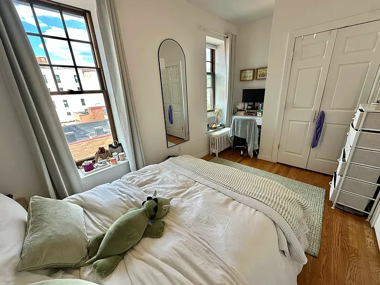 172 Prince St #5B — Photo 5
