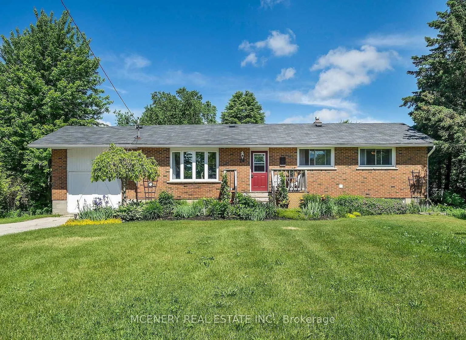 1 bed, $2,500 — Photo 1