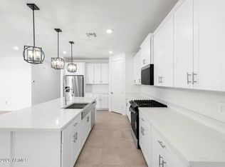 37404 W SAN ILDEFANSO Avenue, Maricopa, AZ 85138