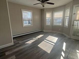 220 Beach 117 St #2, Rockaway Park, NY 11694