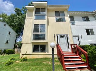 9836 Sweet Mint Dr, Vienna, VA 22181