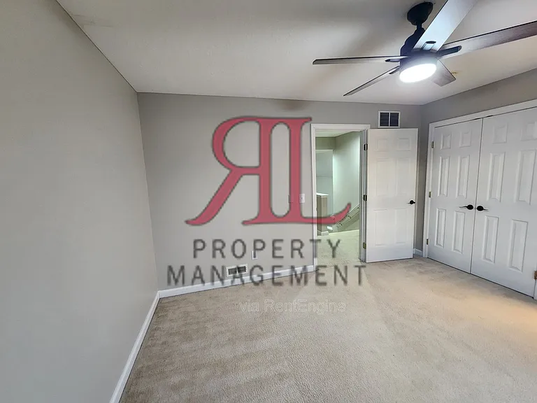 6716 Bethany Dr — Photo 44
