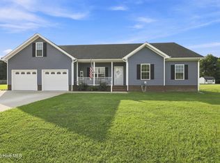102 Cutters Ln, Elizabeth City, NC 27909