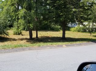 109 Pine Lake Dr, Central, SC 29630