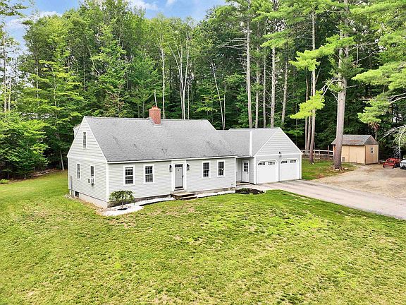 2nd image of 58 Hunter Farm Road