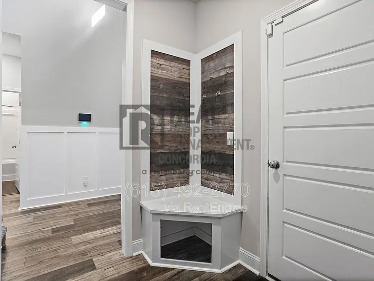 338 Crusaw Dr — Photo 18