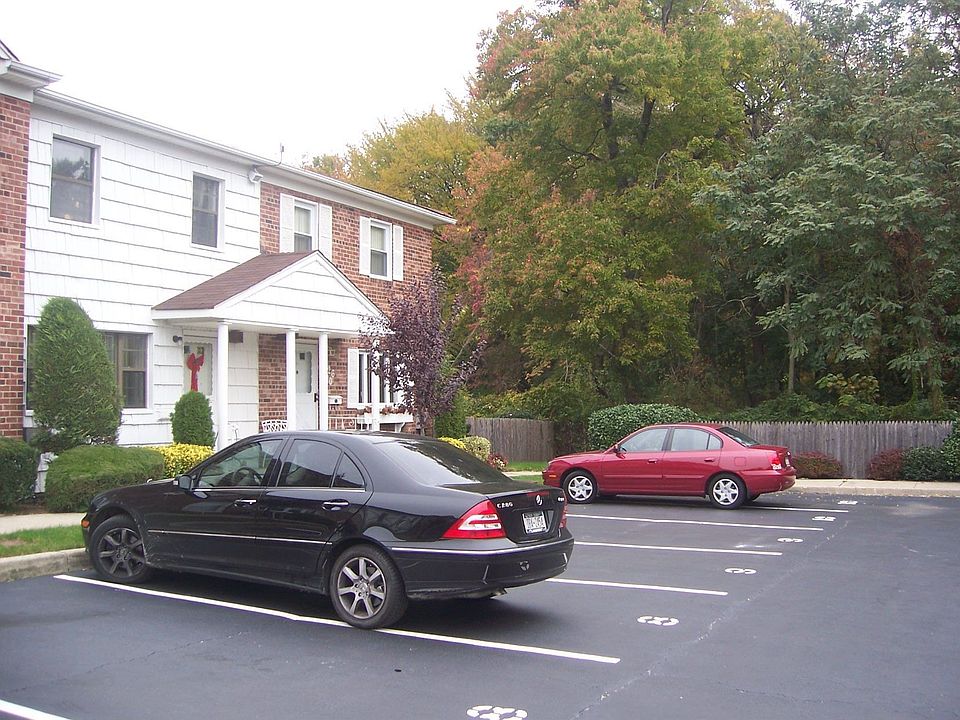 1st image of 426-9 Corona Ave