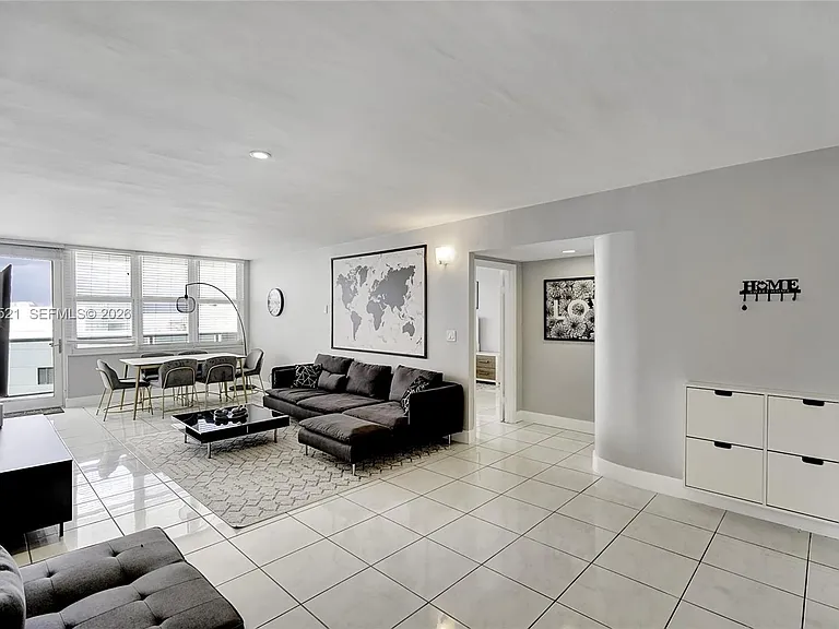 3725 S Ocean Dr #1519 — Photo 5