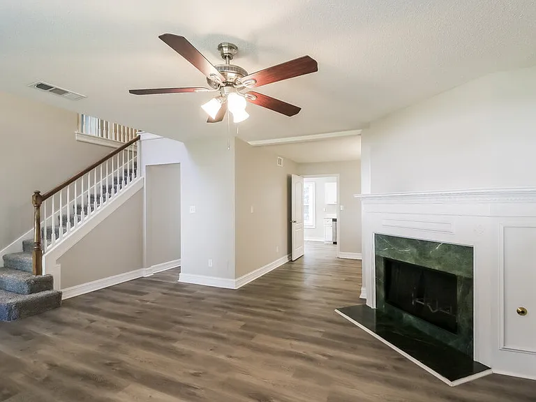 17 Arbor Cove Dr — Photo 6