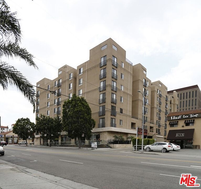 1st image of 625 S Berendo St APT 502