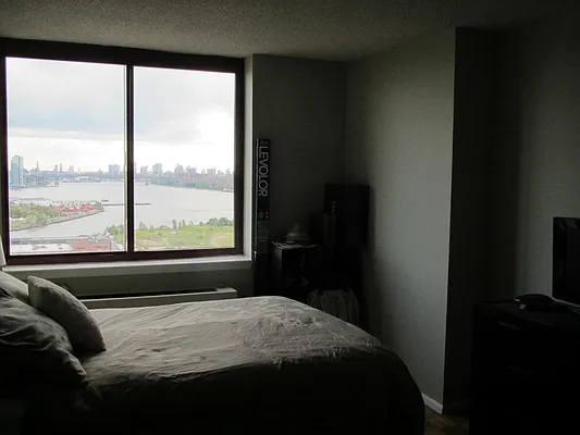 Sold by CityView Real Estate Inc. | media 23