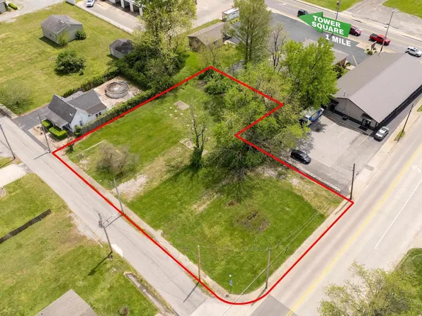 107 N Carbon St, Marion, IL 62959