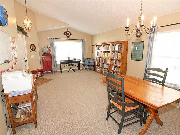 5th image of 2612 Holly Pine Cir