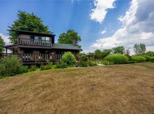 55901 Deep Run Rd, Martins Ferry, OH 43935