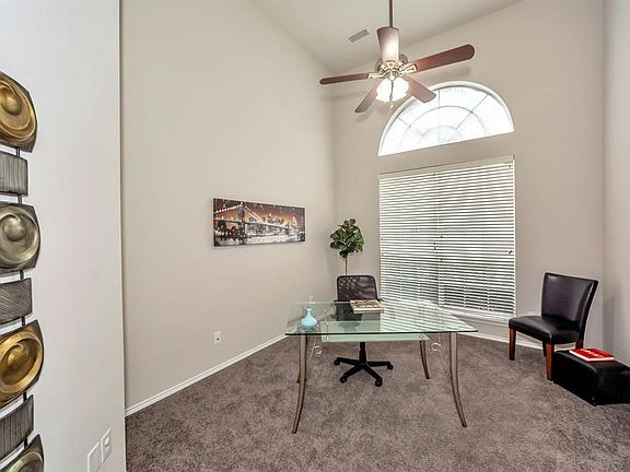 5th image of 2744 Sedgemoor Dr