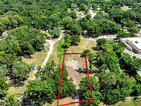 4th image of 9924 Rockhill Rd
