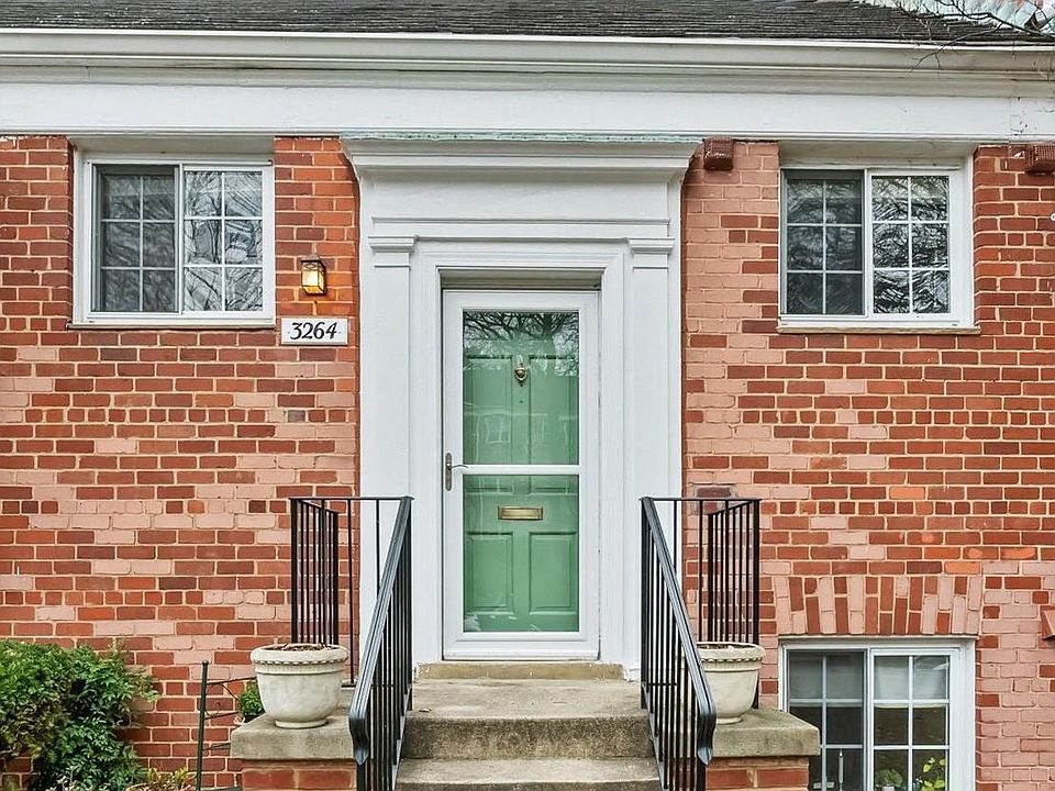 1st image of 3264 Valley Dr