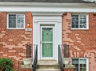 3264 Valley Dr, Alexandria, VA 22302