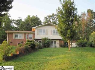 626 Robinson Bridge Rd, Central, SC 29630