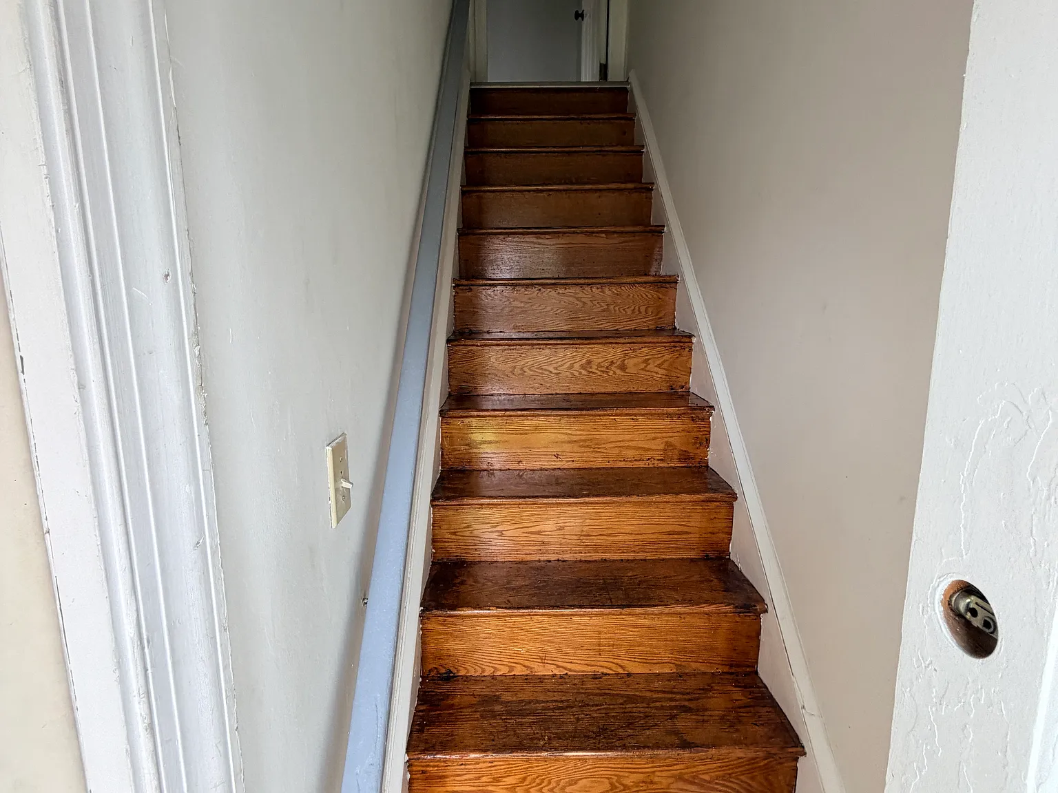 2 bed, 850 sqft, $1,250 — Photo 2