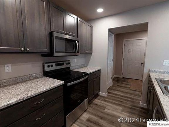 3rd image of 4521 Bobolink Ln #206A