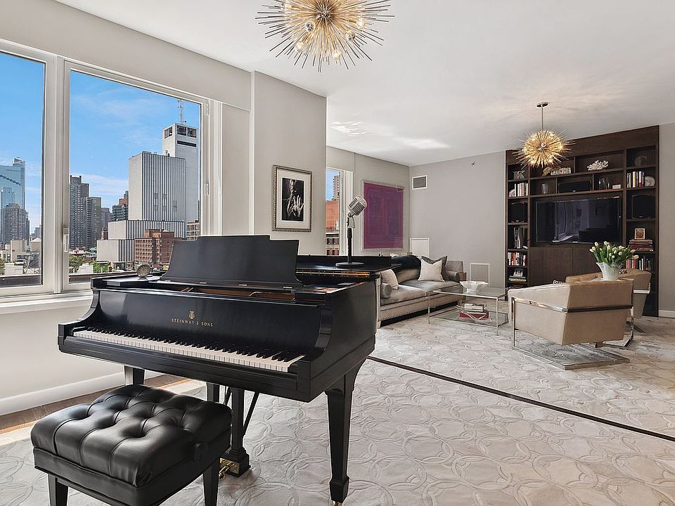 1st image of 462 W 58th St APT 8A