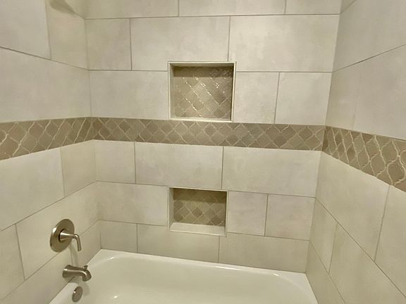 2nd image of 5511 SUNUP DR