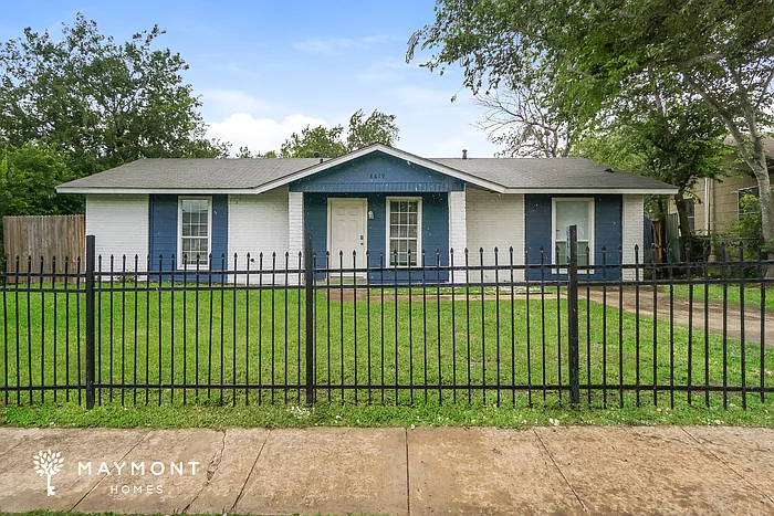 8619 Standing Rock St — Photo 1