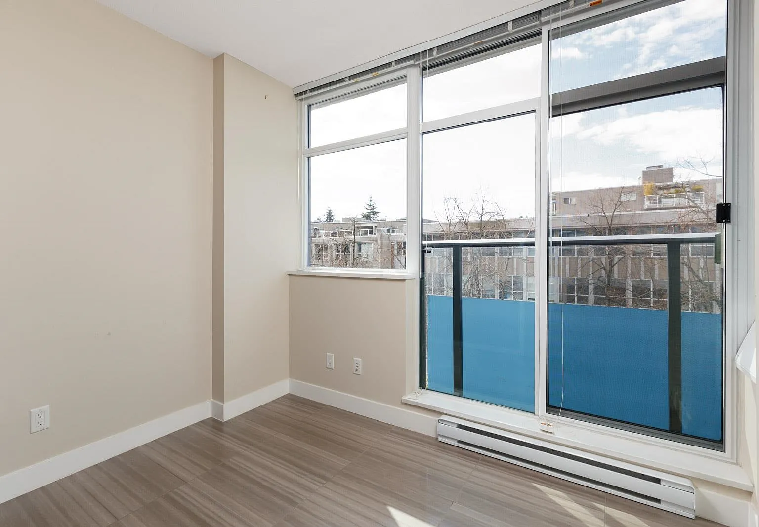 2 bed, 771 sqft, $3,200 — Photo 4