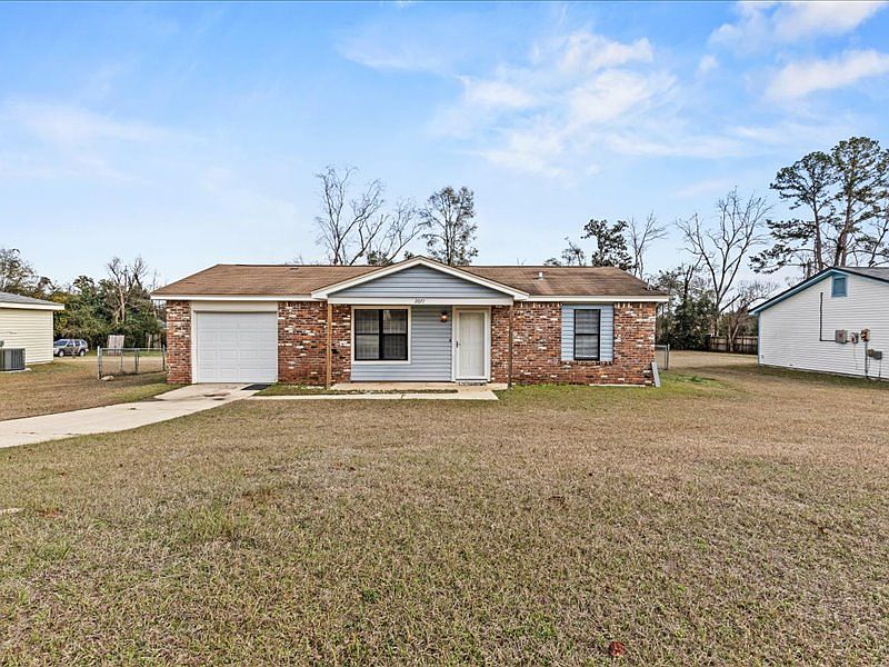 1st image of 2071 Little River Ln