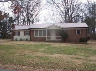 118 Rockett St SE, Conover, NC 28613
