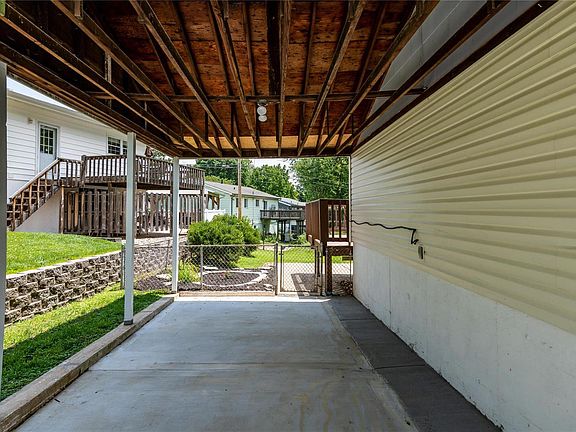 4th image of 10008 Kilmeade Dr