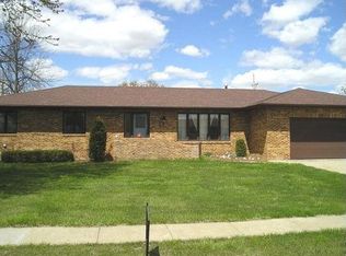 4028 Driftwood Dr, Grand Island, NE 68803