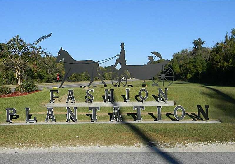 2nd image of 808 S Fashion Blvd