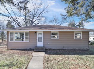 903 7th St NE, Little Falls, MN 56345